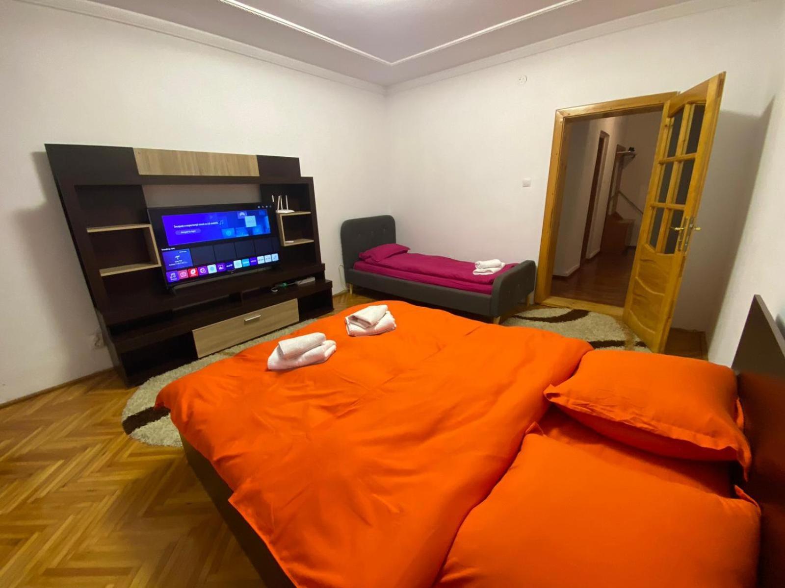 Linen Tree Apartment Baile Herculane Luaran gambar