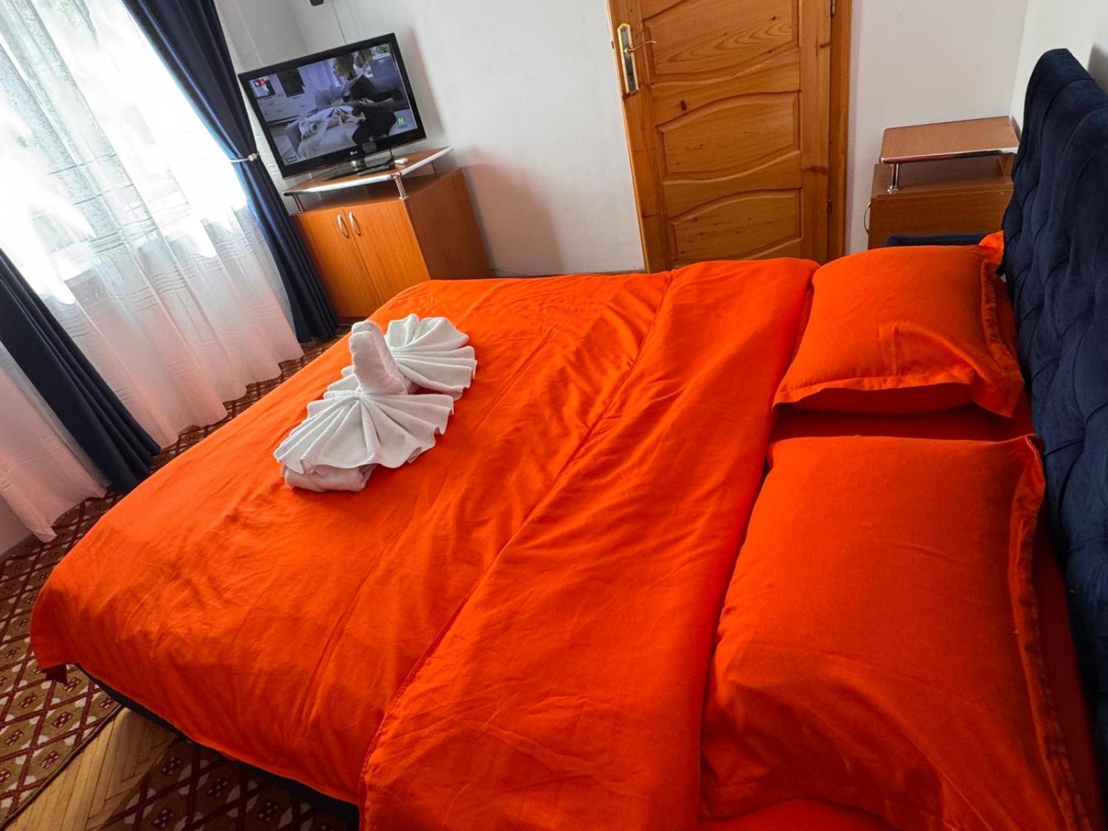 Linen Tree Apartment Baile Herculane Luaran gambar